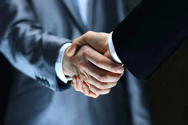 劳务派遣转向劳务外包这样可以吗？