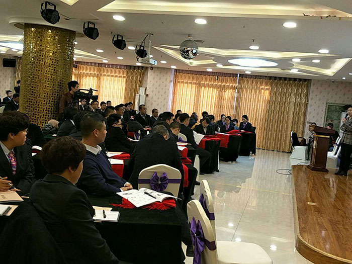 怎样进行人力资源外包？